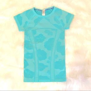 Aviva Girls Aqua Top! Size S! Great Condition!!!!